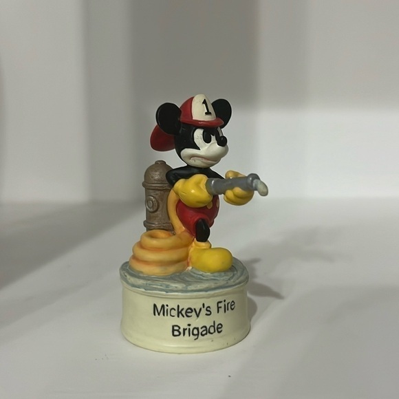 Lenox Mickey Mouse Figurines Mickey’s Fire Brigade - Picture 1 of 7